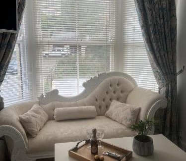 Looe Bed & Breakfast | The Captain's House