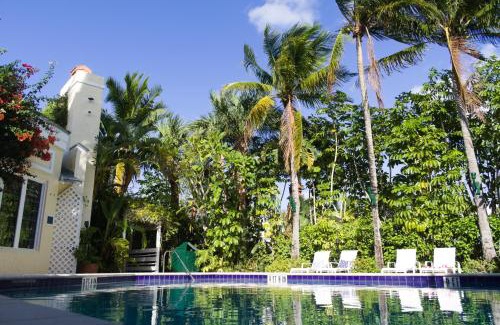 Vero Beach Hotel | The Caribbean Court Boutique Hotel