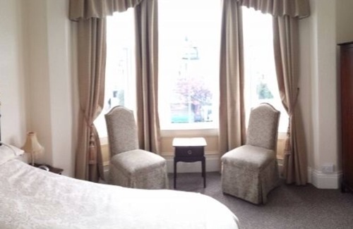 Llandudno Bed & Breakfast | The Carmen Guesthouse