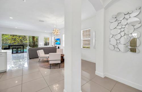 Bay Lake House | The Carpe Diem