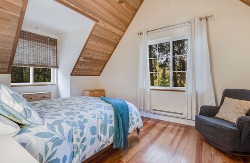 Metchosin House | The Carriage House