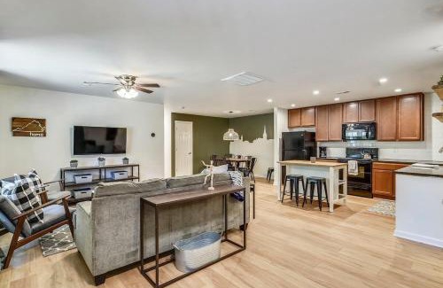 Fredericksburg Villa | The Carriage House at King's Crossing