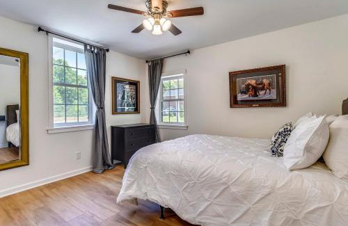 Fredericksburg Villa | The Carriage House at King's Crossing
