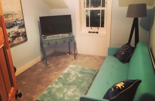 Portrush Bed & Breakfast | The Carrick