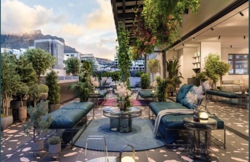 Cape Town City Centre Apartment | The Carrington Aparthotel, Modern central unit heart of Cape Town CBD.