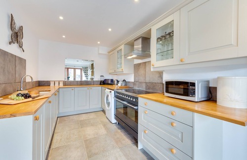 Sudbury House | The Cartlodge - Two Bedroom House, Sleeps 3