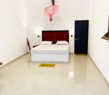 Udawalawa Hotel | The Castle Safari Cottage