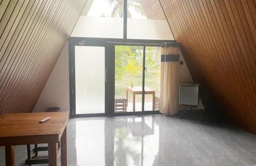 Udawalawa Hotel | The Castle Safari Cottage