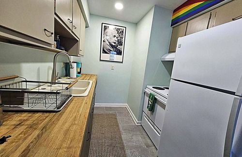 Dayton Apartment | The Castro