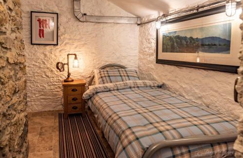 Barbican Apartment | The Catacombs-Barbican - Parking - 5 Guests