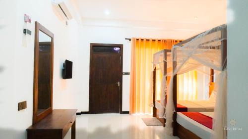 Dambulla Hotel | The Cave Regal Hotel