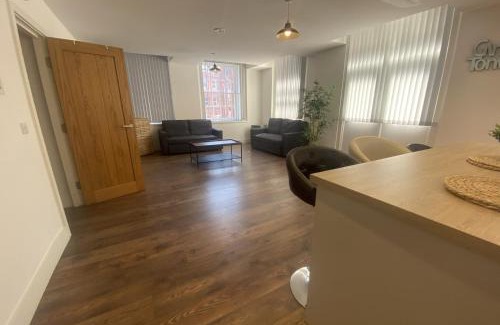 Liverpool City Centre Apartment | The Cavern Quarter Aparthotel by UStay
