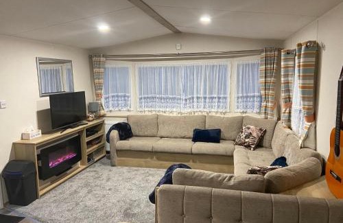 Skegness House | The Cedar lake Southview Skegness