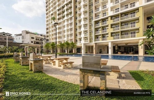 A. Bonifacio Apartment | The celandine By DMCI