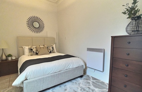 Vieux-Quebec-Cap-Blanc-colline Parlementaire Apartment | The Central Apartment in the Heart of Old Quebec