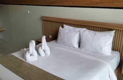 Lovina Hotel | The central lovina hotel & restaurant