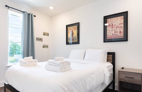 Hermitage House | The Central Melody - Brand New Condo with Park View