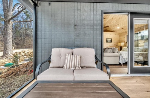 Cosby House | The Chalet At Greenbriar Creek - Pickleball Court, Creek, WIFI, Mountain Views, Starting at 79"