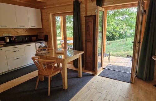 Guerville Ski Chalet | The Chalet Du Bois: Cozy comfort for 2 between garden and woodland