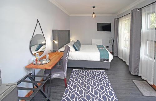 Centurion House | The Chameleon Stay @107