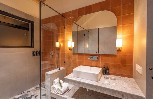 Kaul Hotel | The Chamomile Estate
