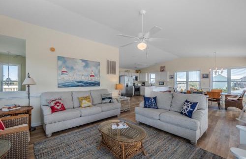 Topsail Beach House | The Channel Marker