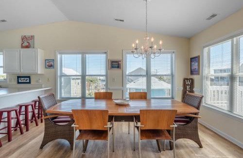 Topsail Beach House | The Channel Marker