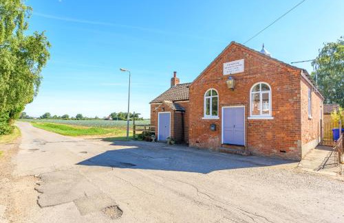 Spalding House | The Chapel