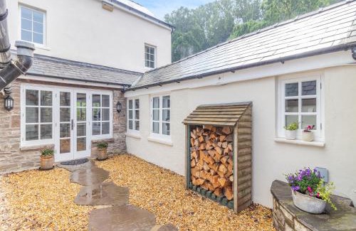Abergavenny House | The Chapel - Uk45026