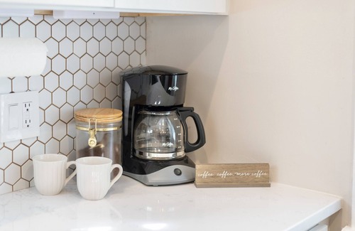 Downtown Charleston House | The Charleston Suites: The Emerson Suite