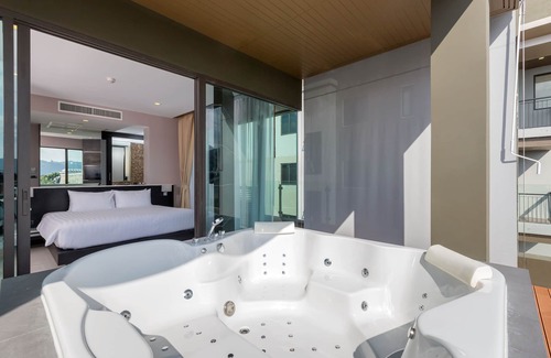 Patong Resort | The Charm Resort Phuket