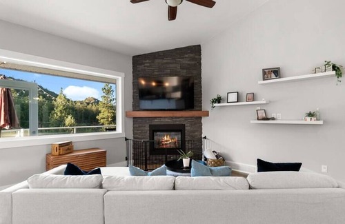 West Kelowna Estates House | The Charmed Vine | Wine Trail Getaway