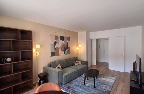 Nogent Village Apartment | The Charming - Near Paris