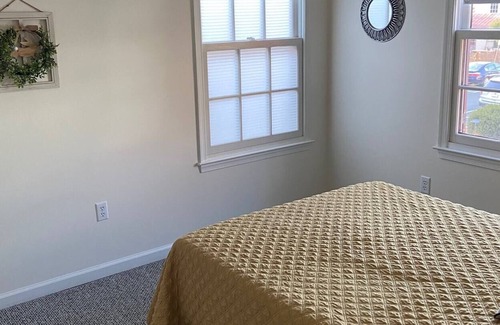 Chesapeake City Apartment | The Checkered Rabbit