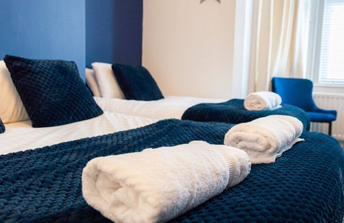 Whitley Bay House | The Chedburgh Guest House