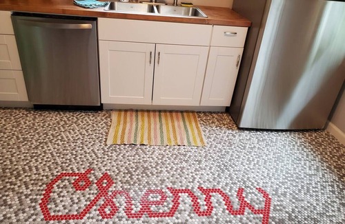 Sturgeon Bay House | The Cherry Pit - New listing
