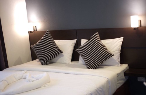 Chaweng City Center Hotel | The Chess Samui