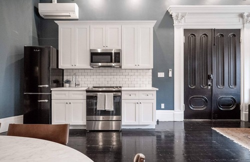South End Apartment | The Chester: Penthouse One Bedroom