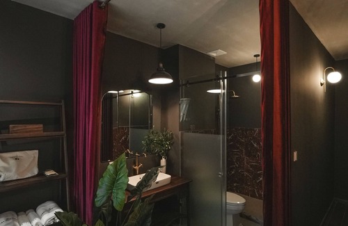 Hue City Centre Hotel | The Chum Boutique