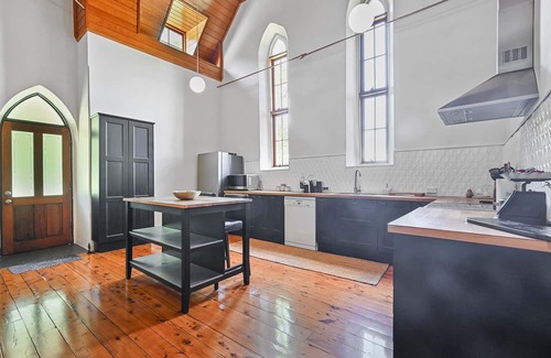 Central Tablelands House | The Church Retreat - 1875 Bluestone Church