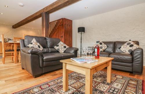 Chudleigh House | The Cider Barn