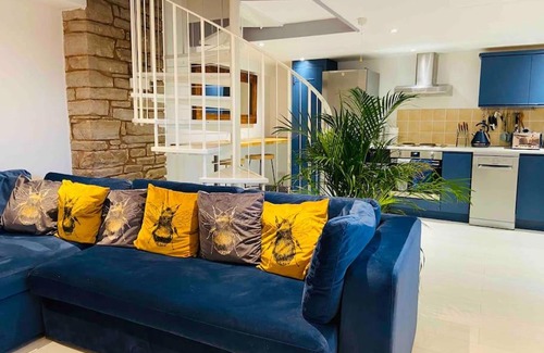 Monmouth Apartment | The Cider House Holiday Cottage