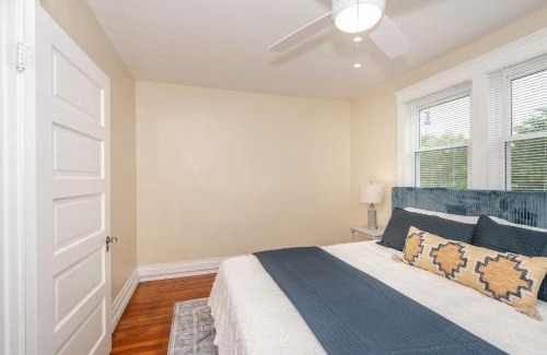 Roselawn Finance House | The Cincinnati Cottage