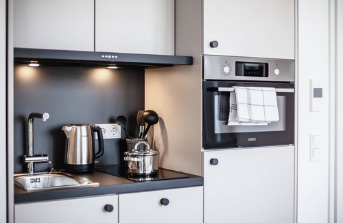Friedrichshain-Kreuzberg Apartment | The Circus Living