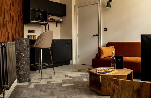 Chester Hotel | The City Hotel