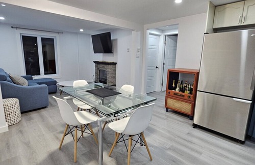 Templeton Apartment | The City Retreat in Gatineau