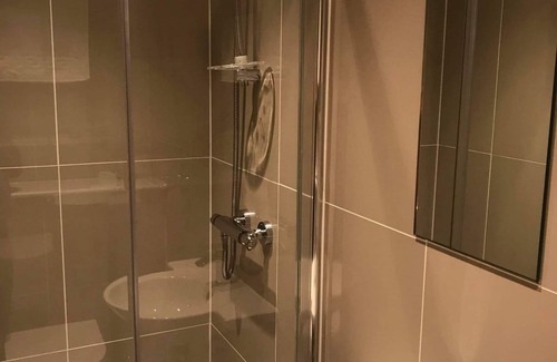 Bognor Regis Bed & Breakfast | The Claremont Inn