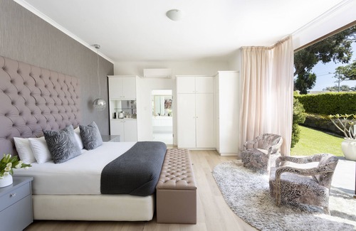 Sea Point House | The Clarendon - Fresnaye