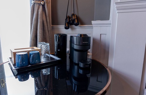 Deal Apartment | The Clarendon Hotel