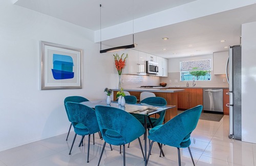 Canyon Corridor Condo | The Cleopatra! Midcentury! Single Story! Private Patio! 2 Beds + Den! Pool! Spa!